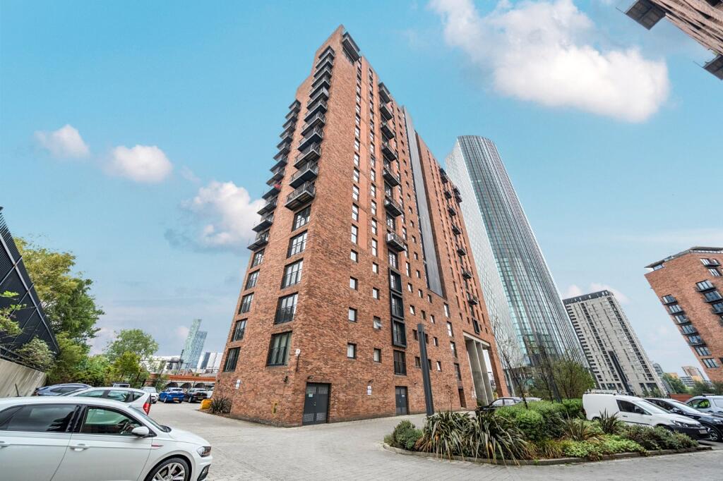 Main image of property: Wilburn Basin, Ordsall Lane, Salford, Greater Manchester, M5