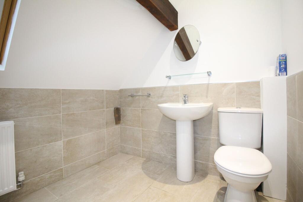 Apartment in Rotherham, South Yorkshire - View 3