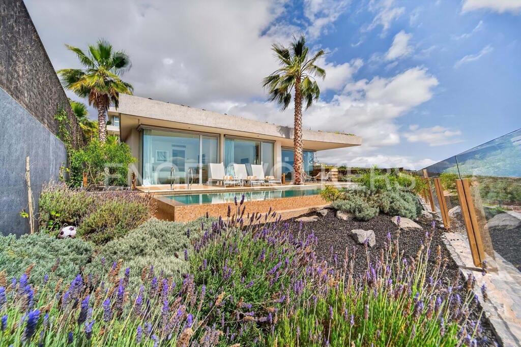 Main image of property: Canary Islands, Tenerife, Guia de Isora