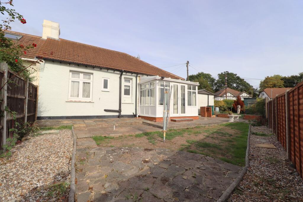 House in Rochford, Rayleigh - View 4