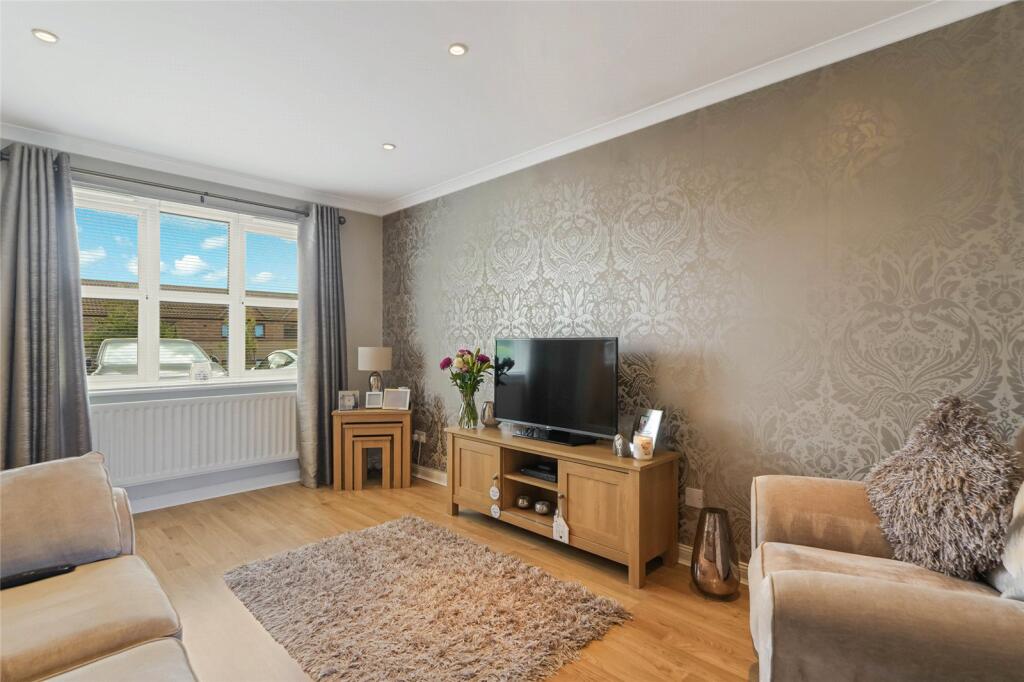 House in Falkirk - More