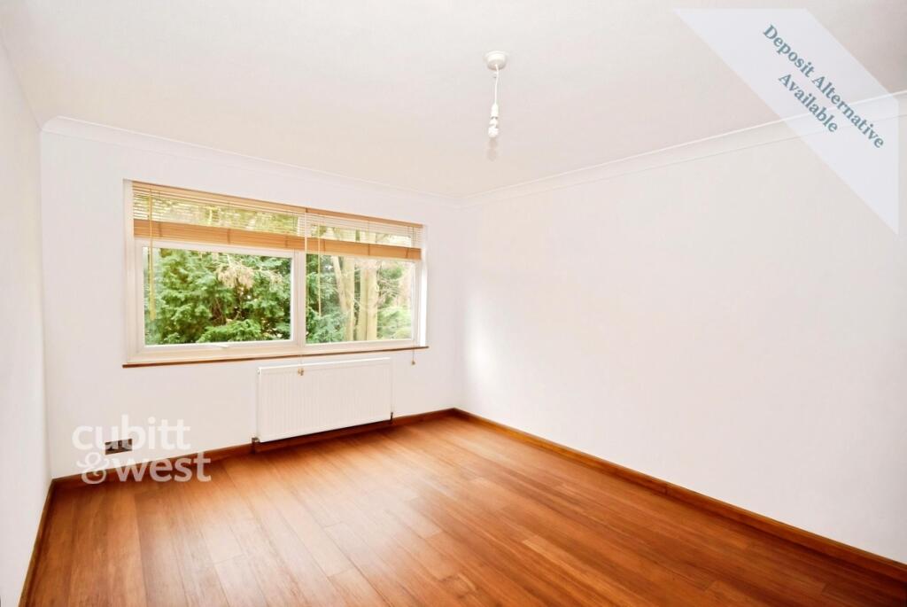 Apartment in Sutton - More