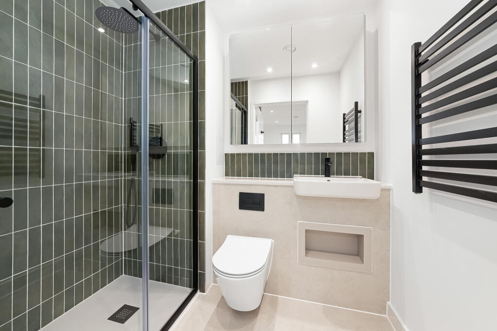 Apartment in London - View 5