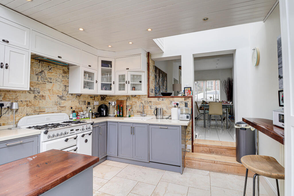 Additional image 4 of Salisbury Road, Harpenden, Hertfordshire, AL5