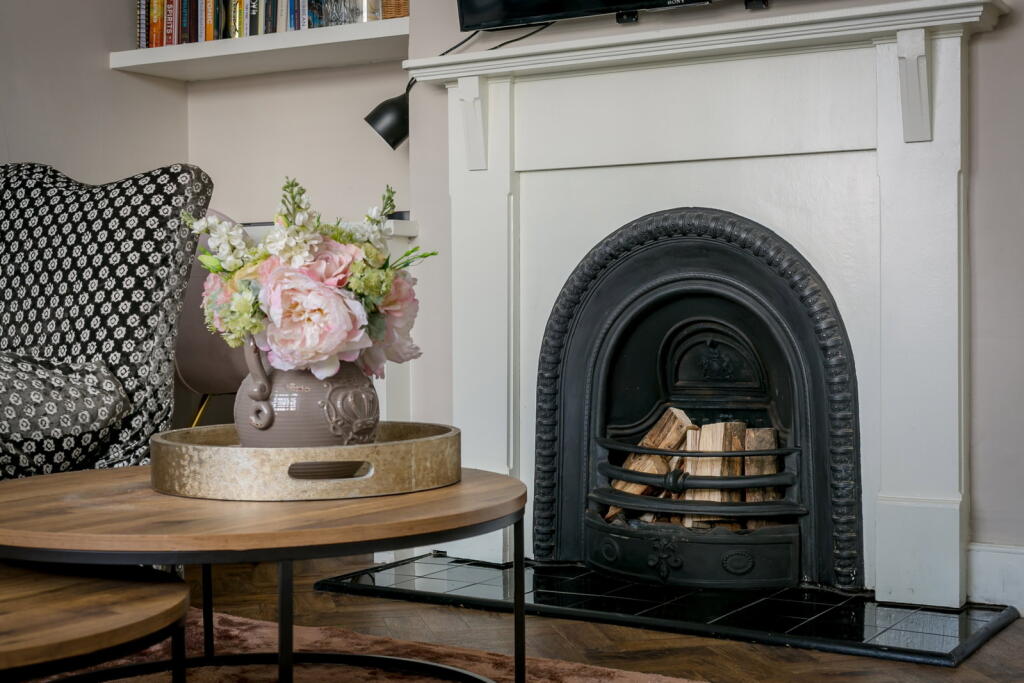 House in Waverley, Bramley - View 4