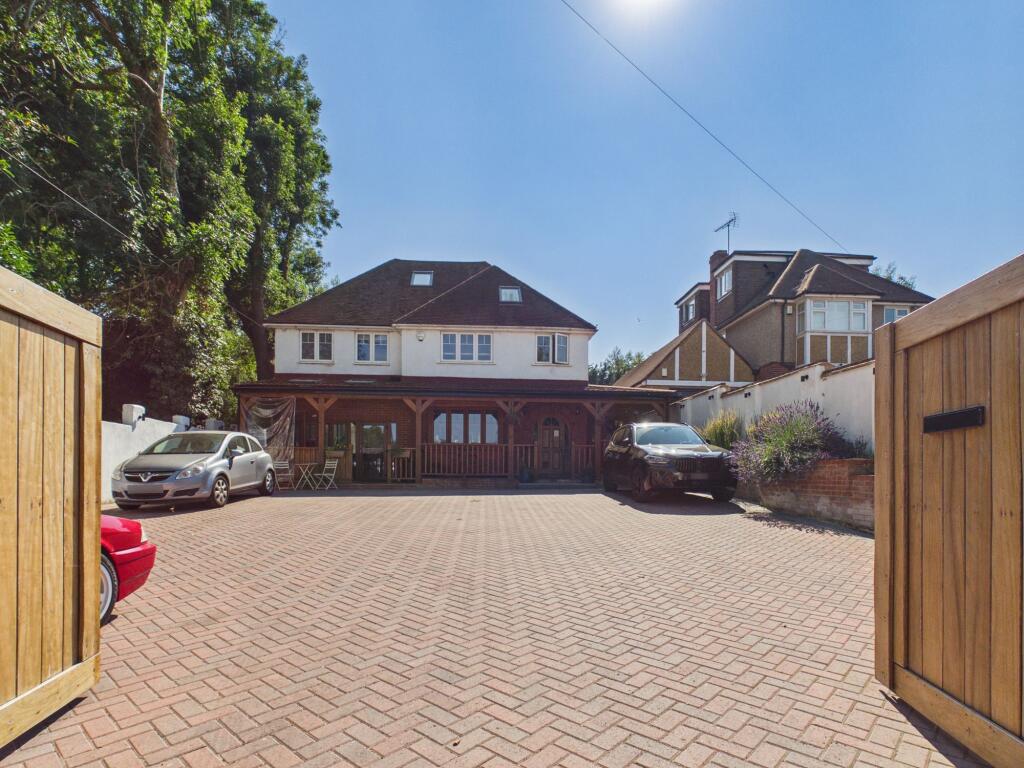 House in Reading - View 2