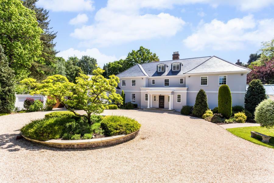 Main image of property: South Drive, Wentworth, Virginia Water, Surrey GU25 4JR
