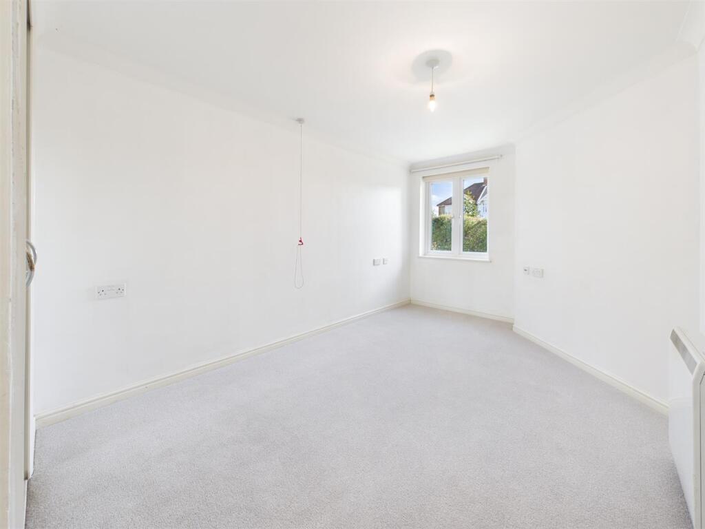 Apartment in Reading - More
