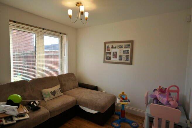 House in Derby, Chellaston - View 4