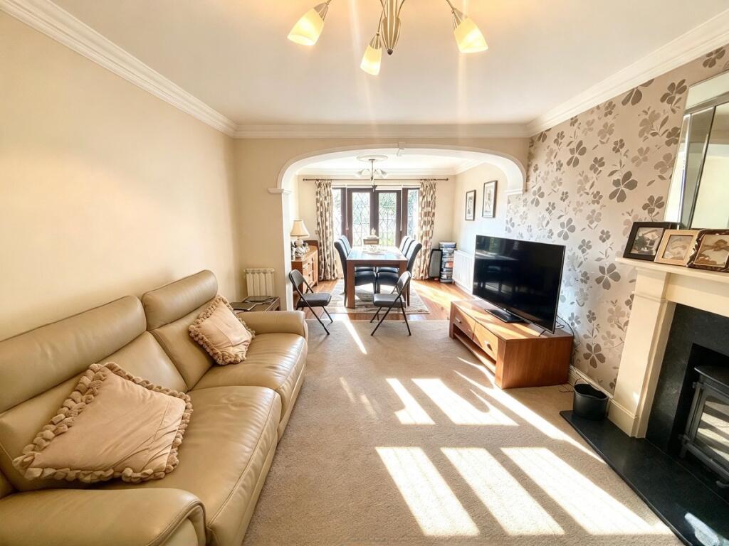 House in London - View 2
