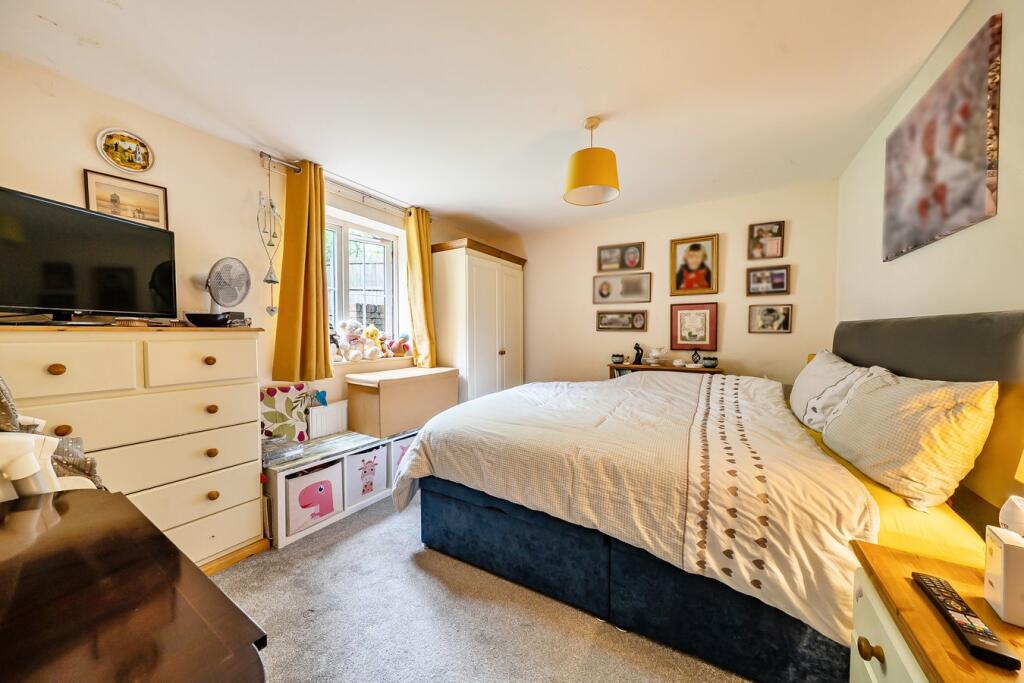St Andrews Close, Castle Cary, BA7 photo 5