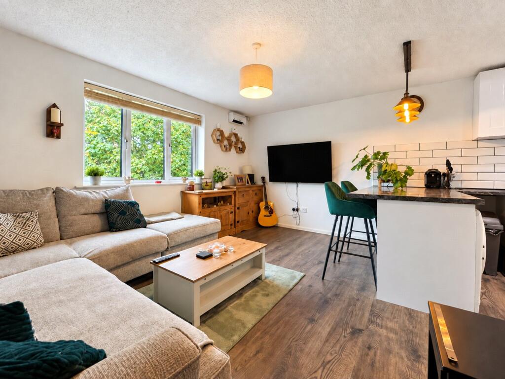 Apartment in Leicester - More