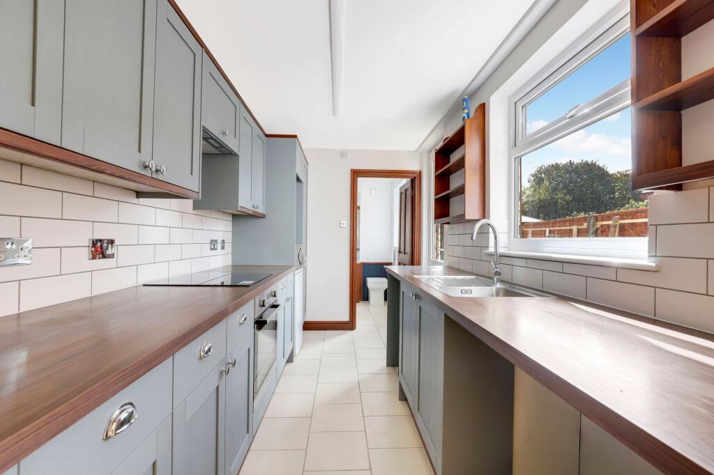 House in Nottingham - View 4