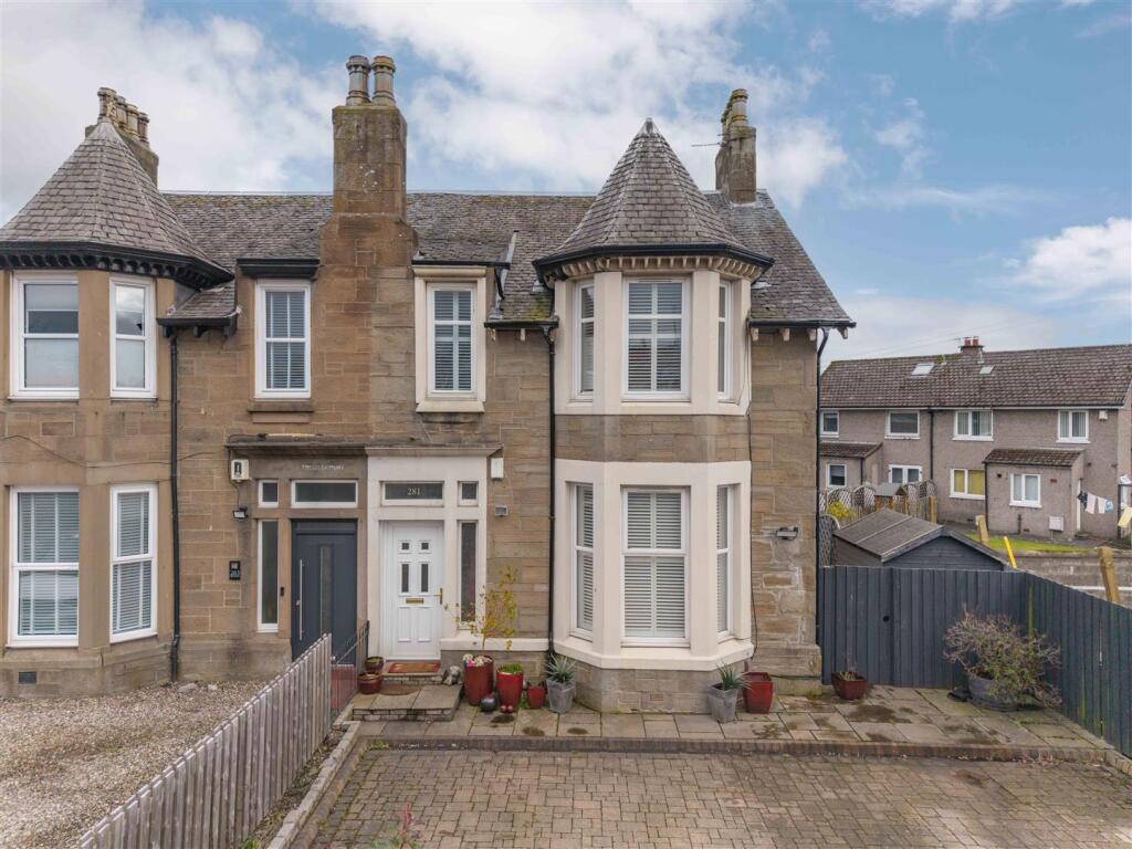Main image of property: Strathmartine Road, Dundee