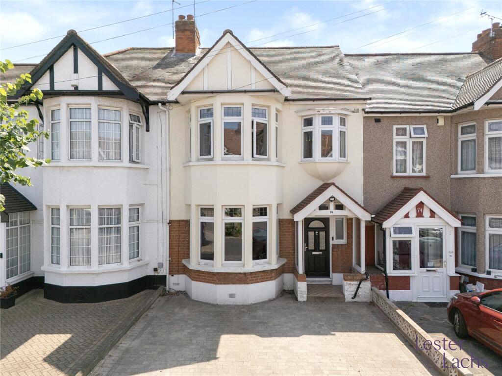 Main image of property: Collinwood Gardens, Clayhall, Ilford, IG5