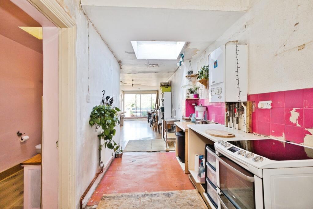 Apartment in Glastonbury, Glastonbury Town Centre, Beckery - More