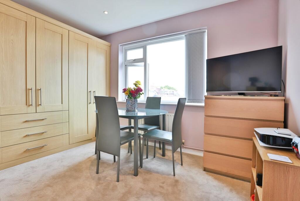 Apartment in Bournemouth - View 4