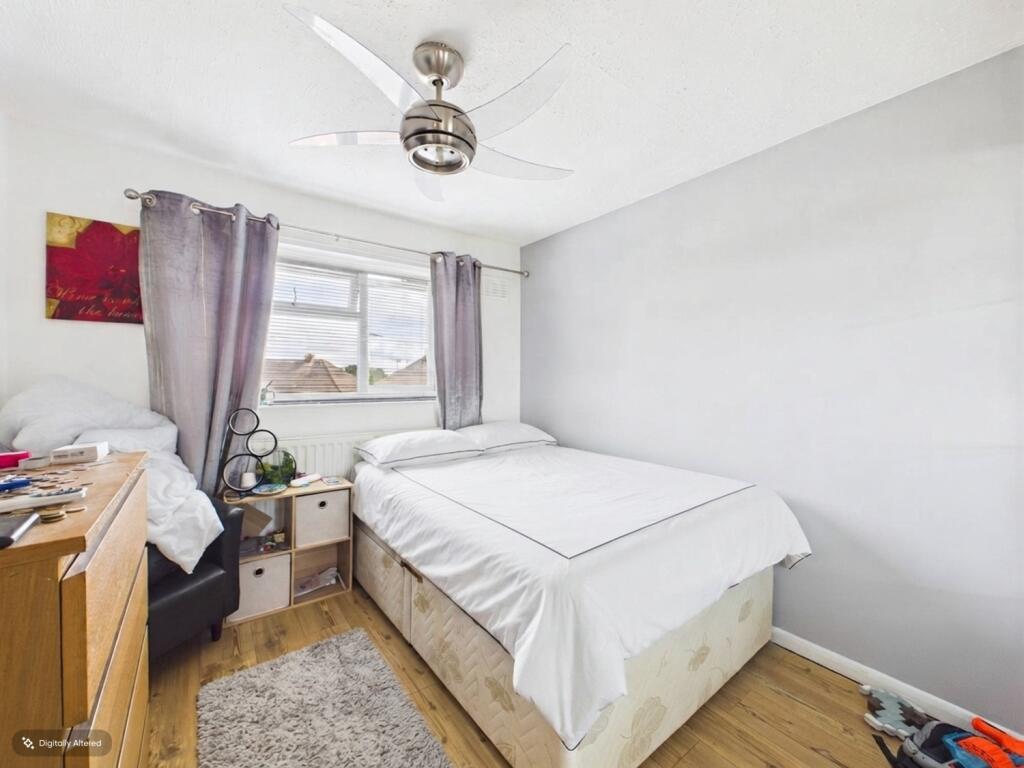 House in Frindsbury, Medway - More
