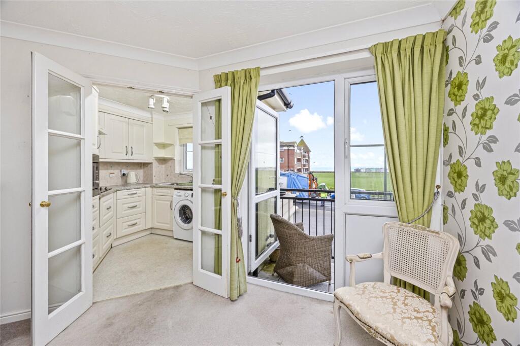 Brighton Road, Lancing, West Sussex, BN15 photo 3