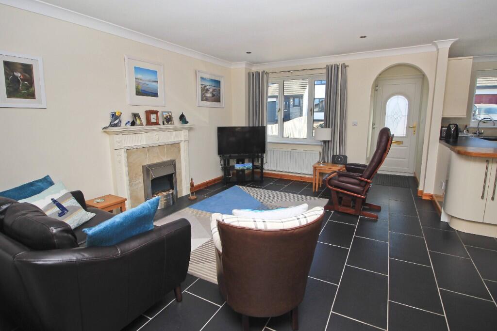 36, Raleigh Close, Padstow photo 5
