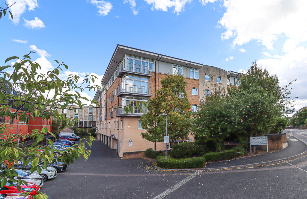 Main image of property: Camp Road, St Albans, AL1