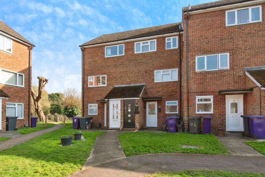 Main image of property: Icknield Close, Ickleford, Hitchin, SG5