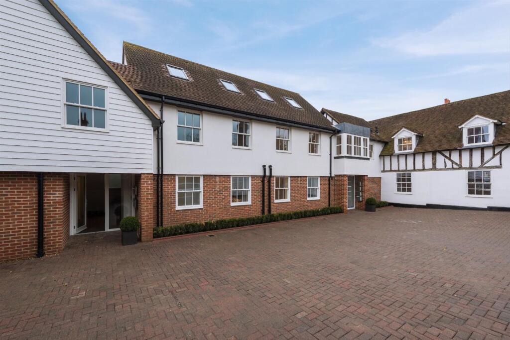 Main image of property: CHURCH STREET, LEATHERHEAD, KT22