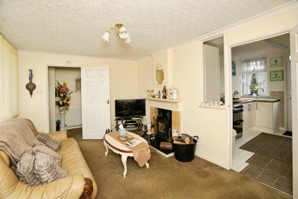 House in Doncaster - View 2