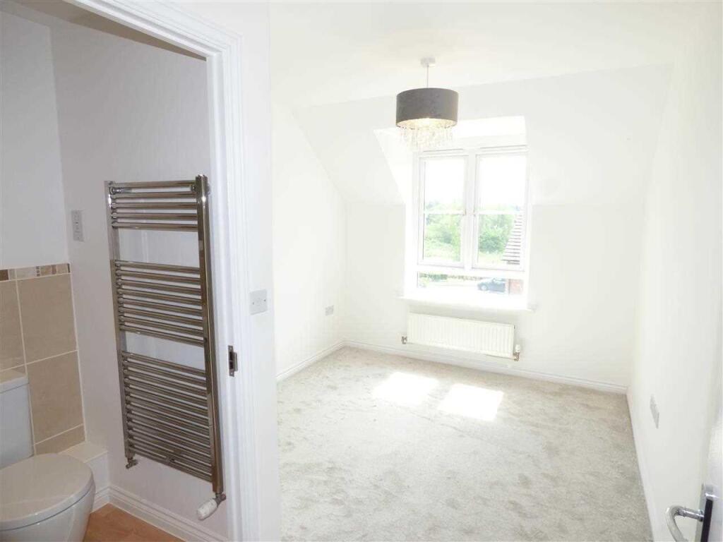 Apartment in Chelmsford - More