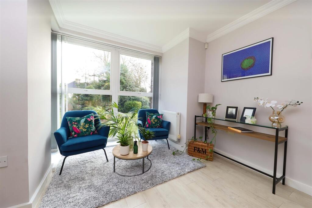 Apartment in London, Ickenham - View 5