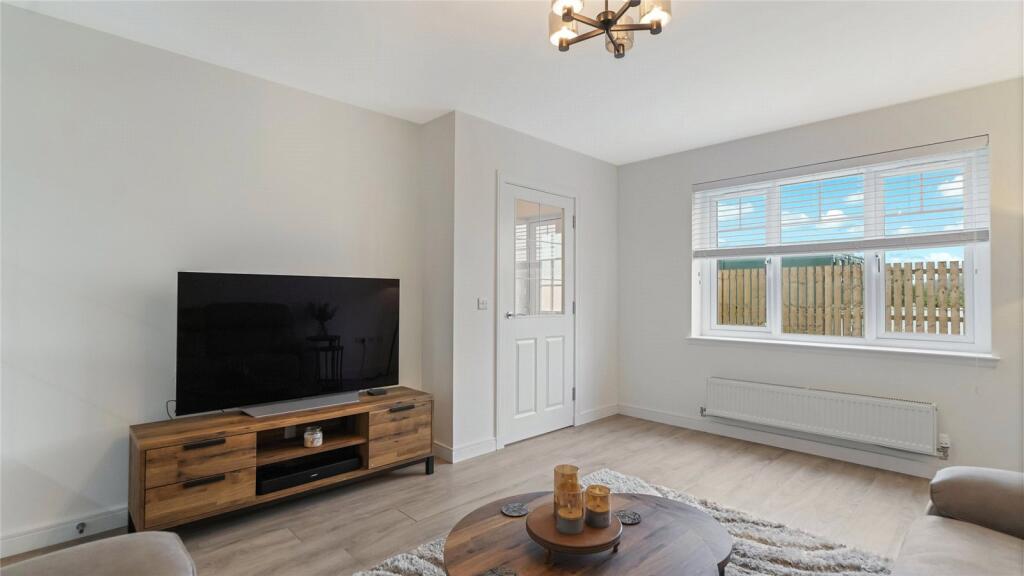 House in Falkirk, Clackmannanshire - View 4