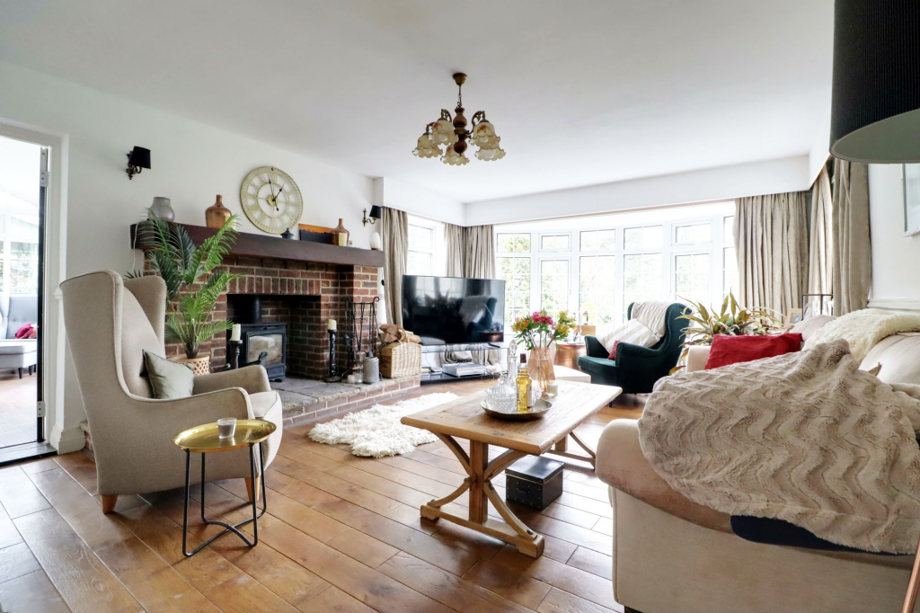 House in Saxby All Saints, North Lincolnshire - View 5