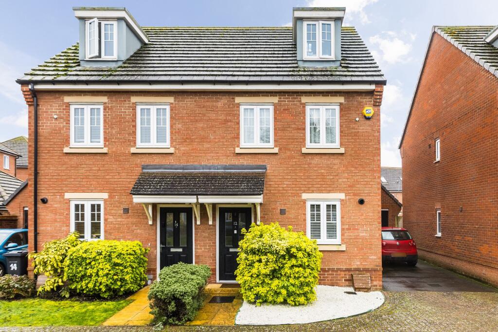Main image of property: Plover End, Didcot, OX11