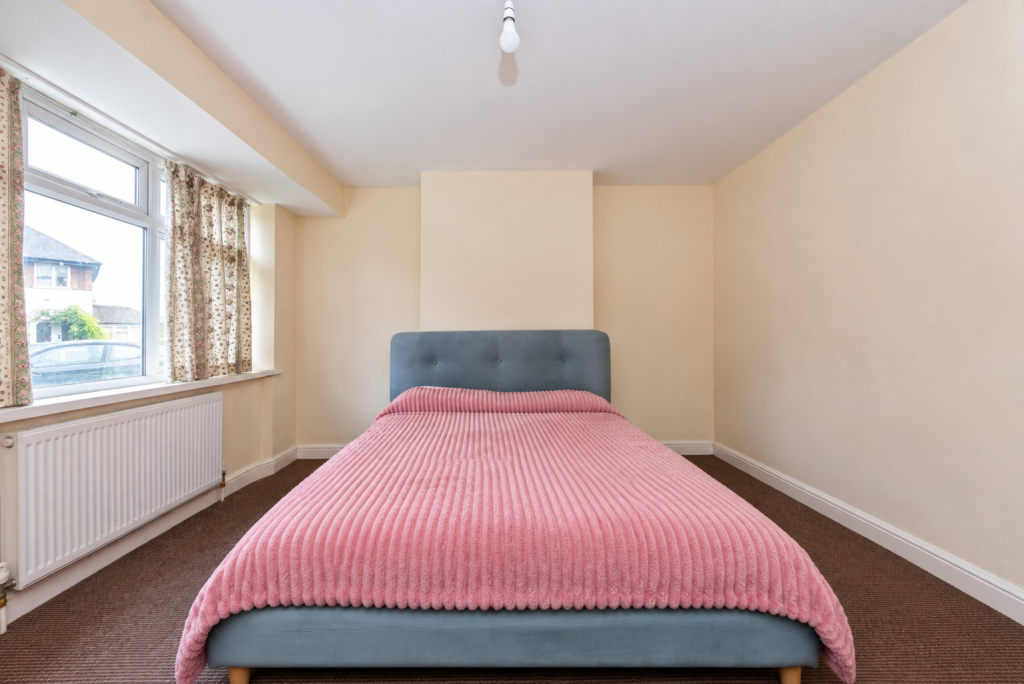 Apartment in Twickenham - More