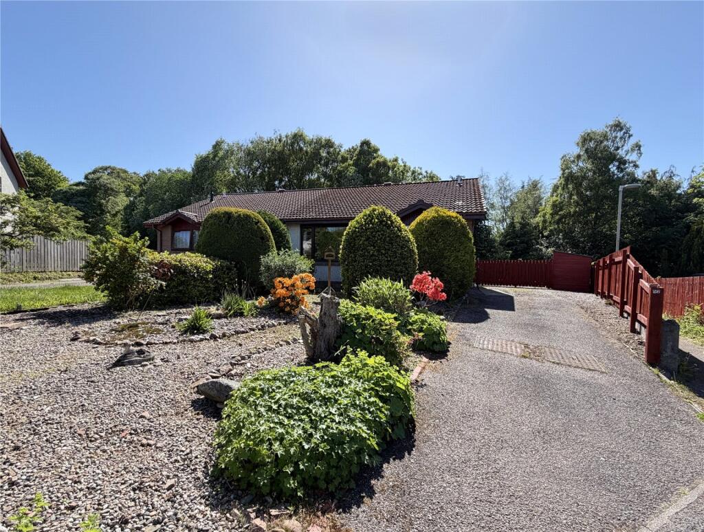 Main image of property: 26 Caulfield Gardens, Inverness, IV2