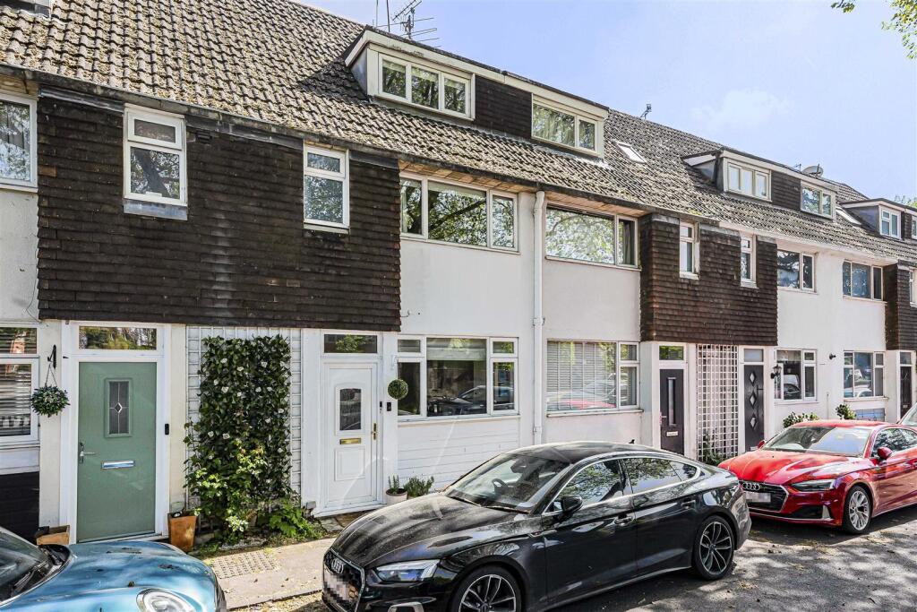 Main image of property: Upton Close, Henley-On-Thames