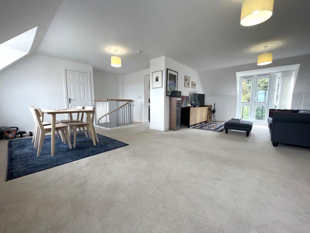 Apartment in Durham - View 2