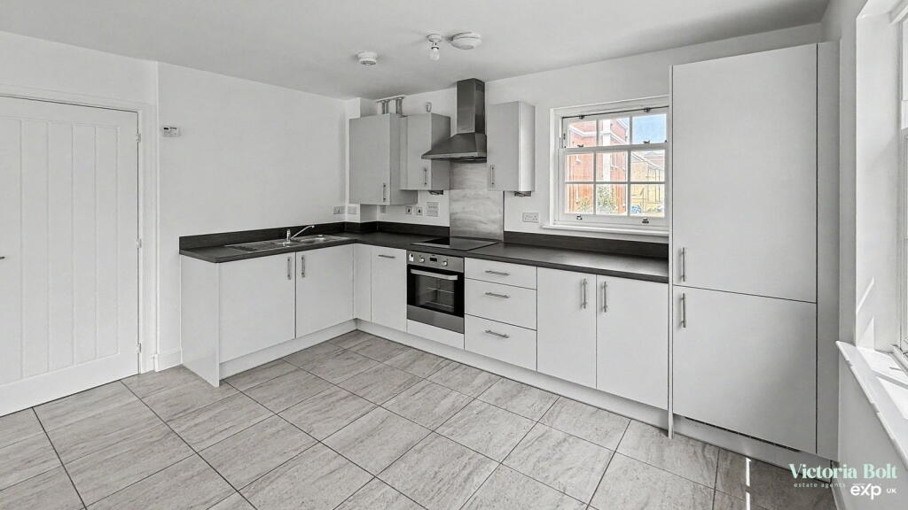 Apartment in Plymouth, Brixton - View 3