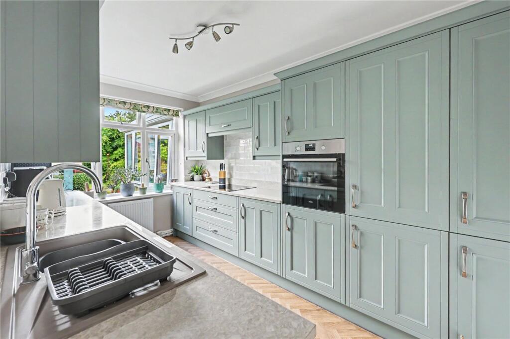 Aylsham Road, Norwich, Norfolk, NR3 photo 2