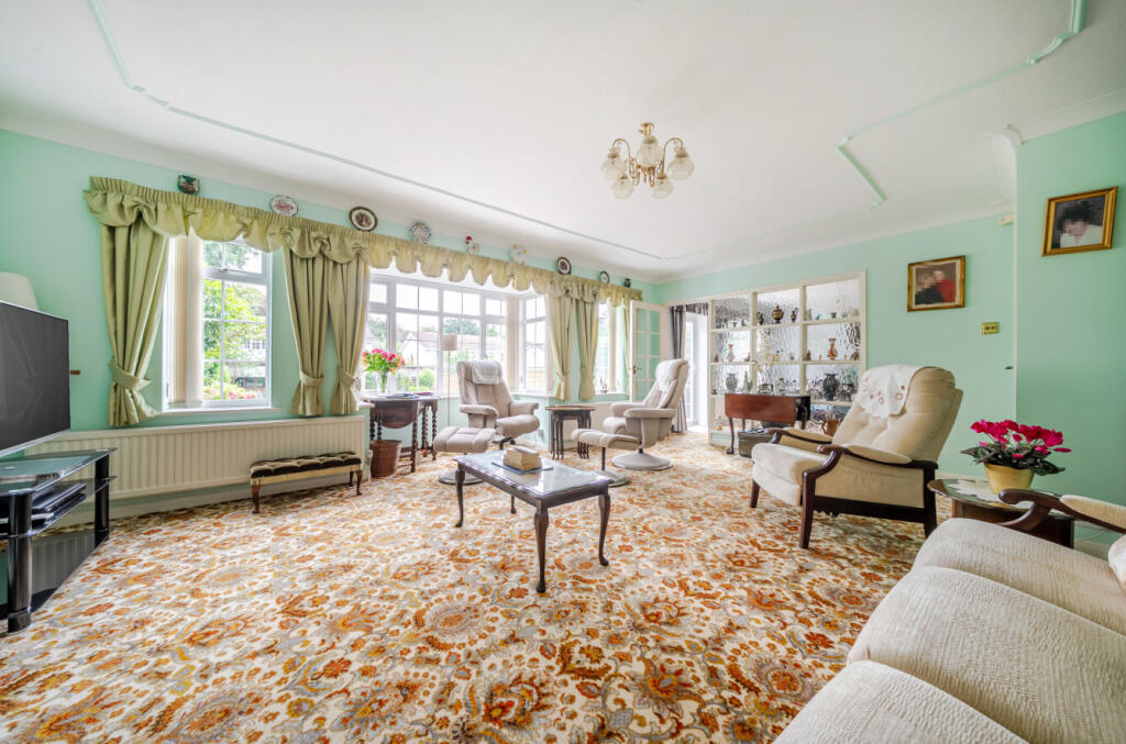 House in Redhill - View 4
