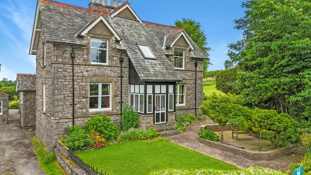 Main image of property: Haverflatts Lane, Milnthorpe, LA7
