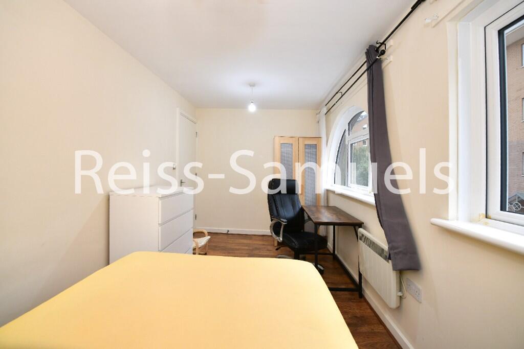 5 bedroom terraced house for rent
