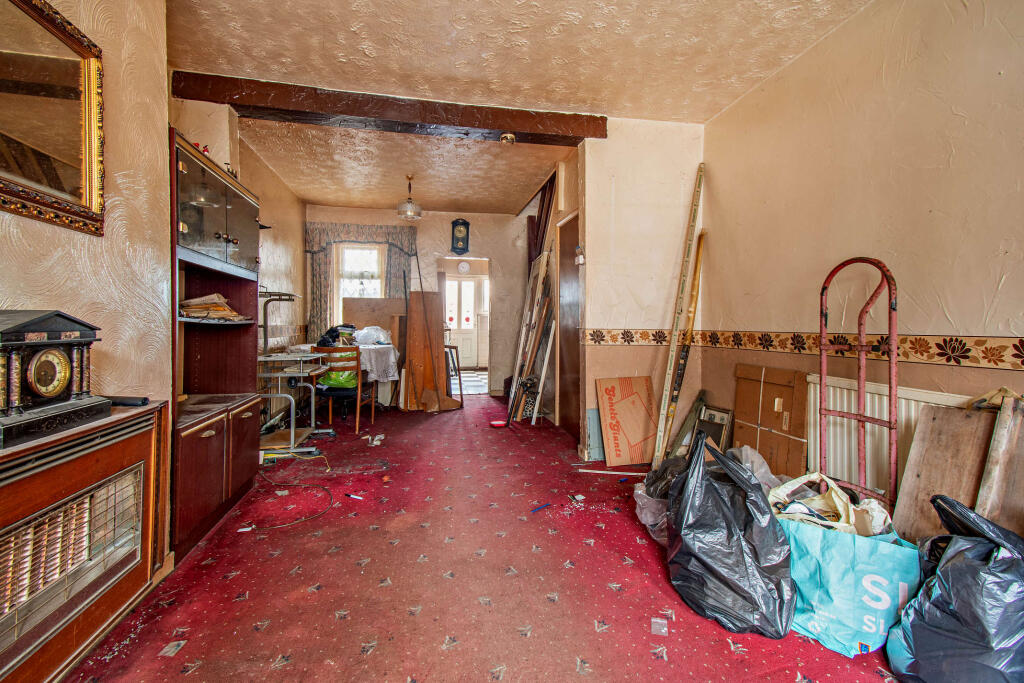 House in Wakefield - View 4