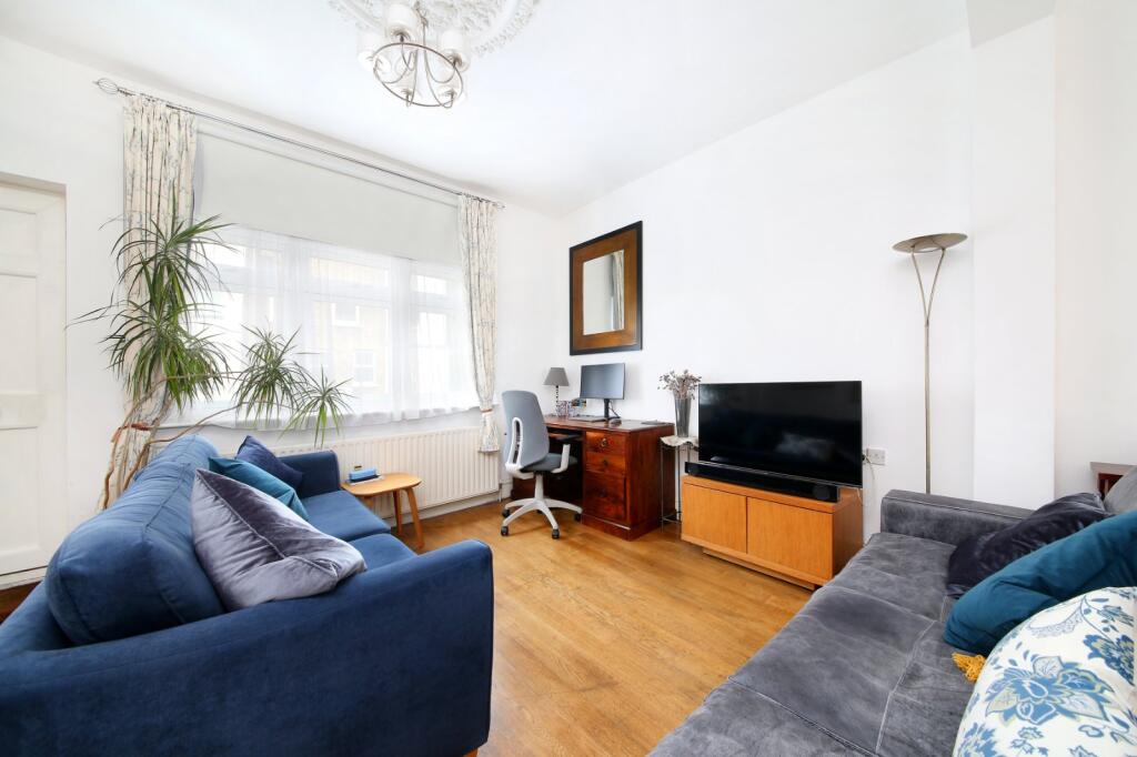 House in London - View 4
