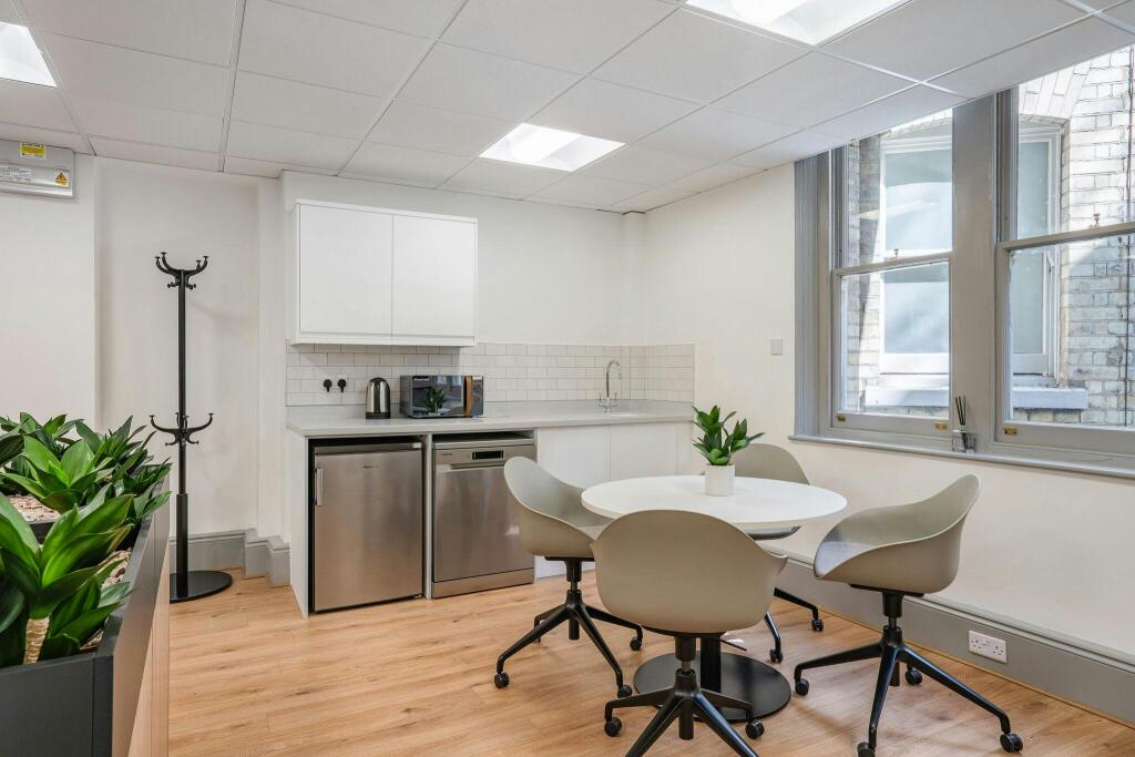 3rd Floor Centre Left Kitchenette
