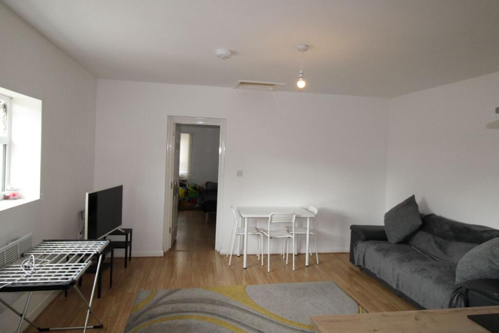 Apartment in Eastbourne, Seaside, Roselands - View 5