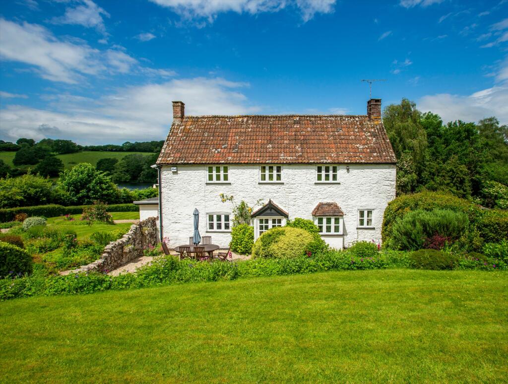 House in Bridgwater, Lower Aisholt, Spaxton - View 2