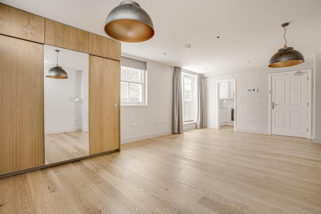 Main image of property: Wandsworth Road,
Clapham Town, SW8
