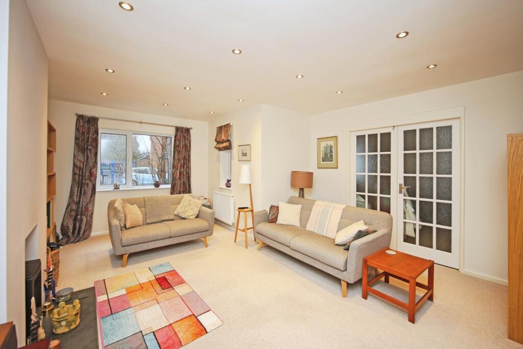 House in Stratford-on-Avon, Wellesbourne CP - View 3