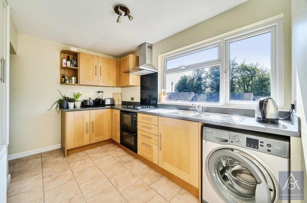 Apartment in Buckingham, Buckinghamshire - View 5